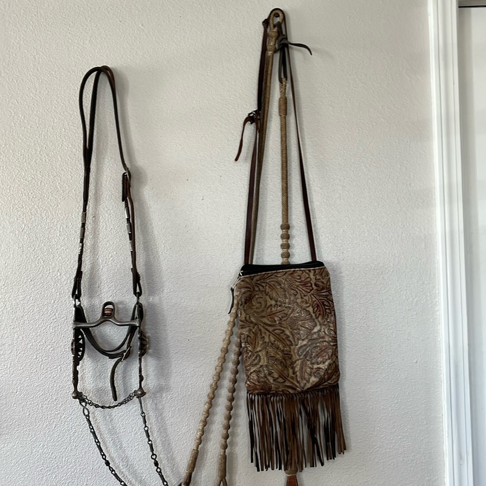 Diamond A Leather Crossbody Purse Embossed Floral